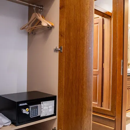 Hungarikum 4* Lakitelek