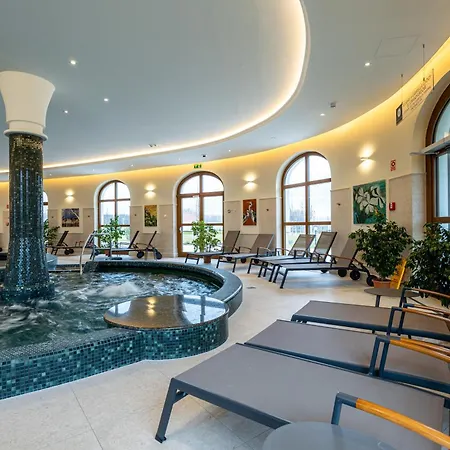 Hungarikum 4* Lakitelek