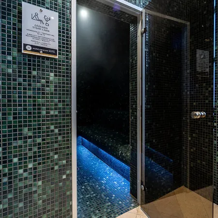 Hungarikum فندق 4*