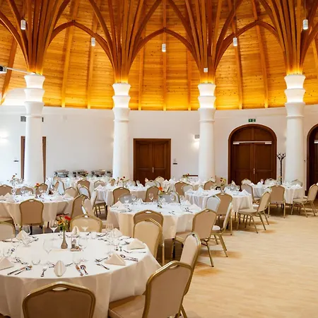 Hungarikum Hotel 4*