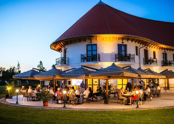 Hungarikum 4* Lakitelek